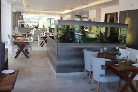 Sandton Skye Apartment Johannesburg Luaran gambar